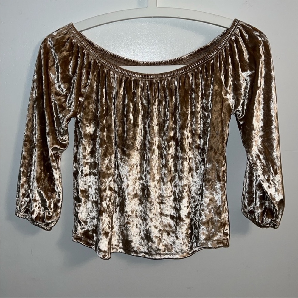 Hollister | Women’s Size XS Shimmery Velvet Off-Shoulder Shirt